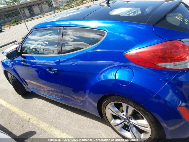 2013 Hyundai Veloster მანქანა იყიდება აუქციონზე, vin: KMHTC6AD3DU128333, აუქციონის ნომერი: 40073635