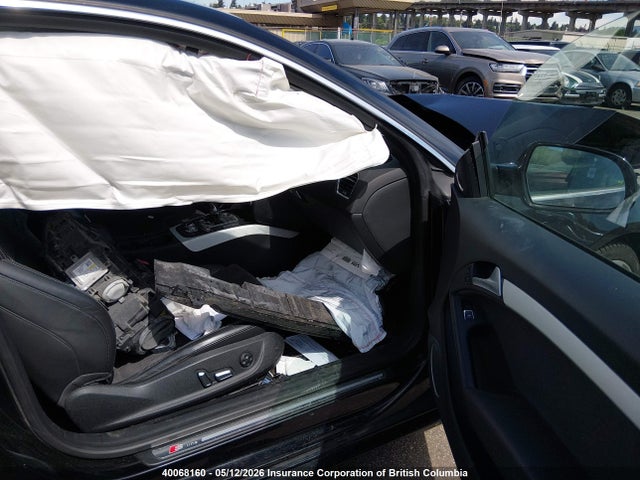 2013 Audi A5 Premium Plus მანქანა იყიდება აუქციონზე, vin: WAU4FBFR2DA010821, აუქციონის ნომერი: 40068160