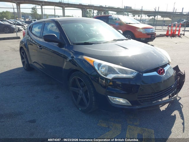 2013 Hyundai Veloster მანქანა იყიდება აუქციონზე, vin: KMHTC6AD2DU157824, აუქციონის ნომერი: 40074357