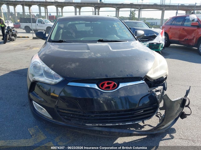 40074357 :رقم المزاد ، KMHTC6AD2DU157824 vin ، 2013 Hyundai Veloster مزاد بيع