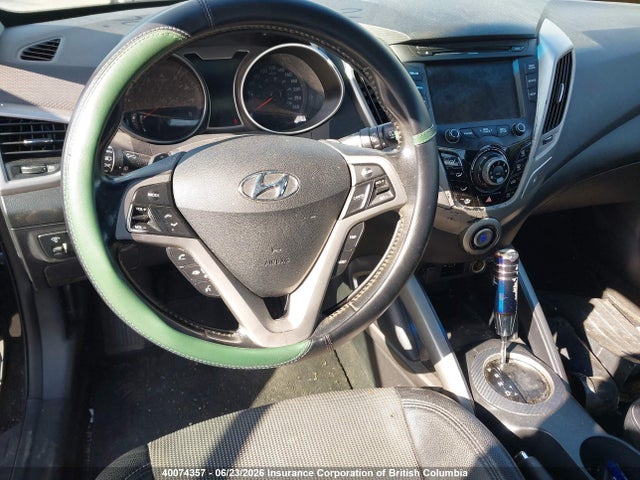 40074357 :رقم المزاد ، KMHTC6AD2DU157824 vin ، 2013 Hyundai Veloster مزاد بيع