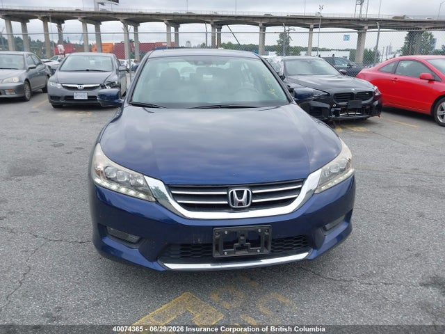 2014 Honda Accord Touring მანქანა იყიდება აუქციონზე, vin: 1HGCR2F94EA812361, აუქციონის ნომერი: 40074365