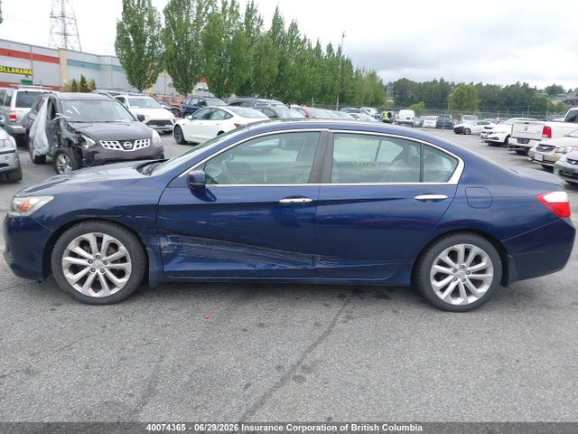 2014 Honda Accord Touring მანქანა იყიდება აუქციონზე, vin: 1HGCR2F94EA812361, აუქციონის ნომერი: 40074365