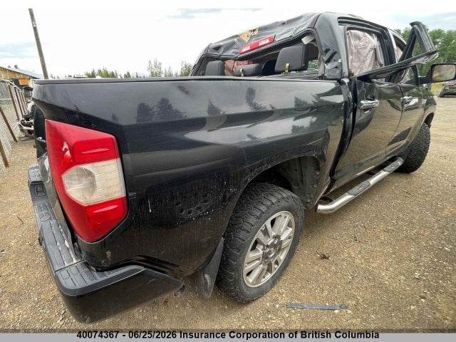 40074367 :رقم المزاد ، 5TFAY5F14HX636692 vin ، 2017 Toyota Tundra Crewmax 1794/platinum مزاد بيع