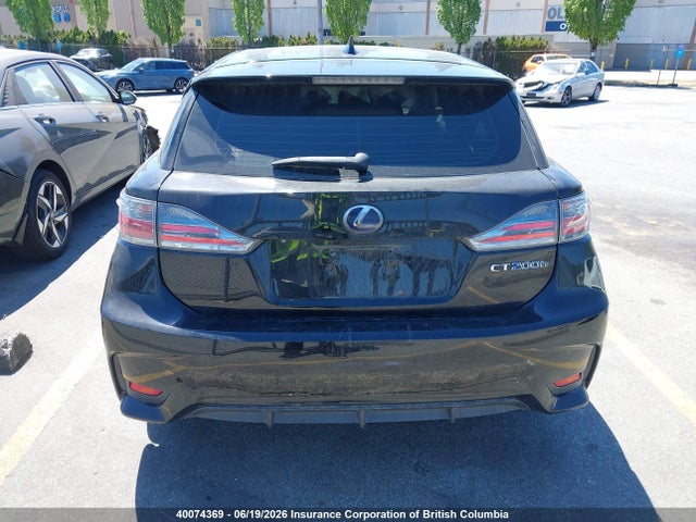 Lexus CT 200 2015 JTHKD5BH5F2221019 Image 17