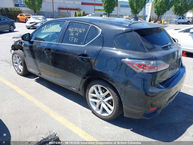 Lexus CT 200 2015 JTHKD5BH5F2221019 Image 3