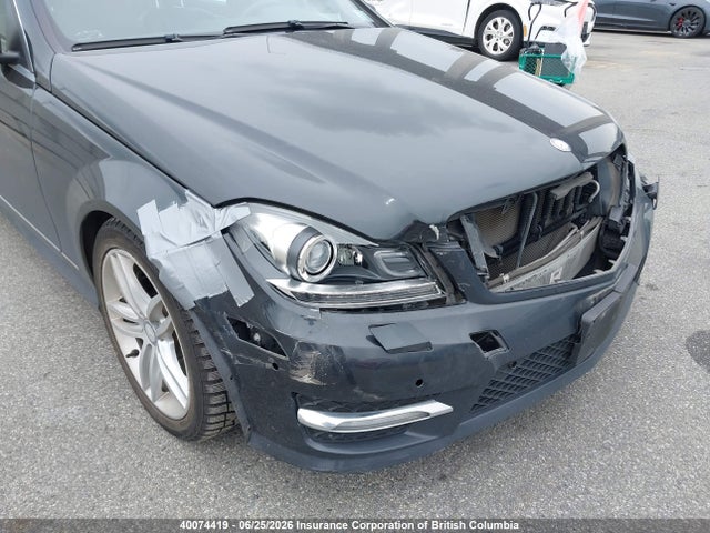 40074419 :رقم المزاد ، WDDGF8AB9DA780243 vin ، 2013 Mercedes-benz C 300 4matic مزاد بيع
