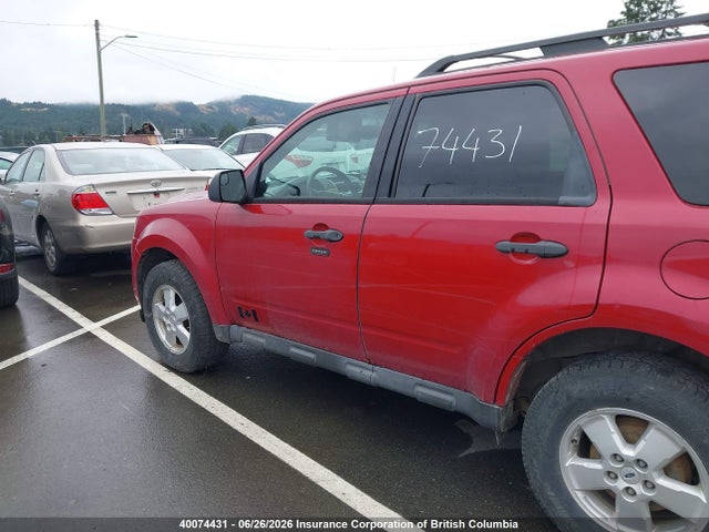 40074431 :رقم المزاد ، 1FMCU9DGXAKB73443 vin ، 2010 Ford Escape Xlt مزاد بيع