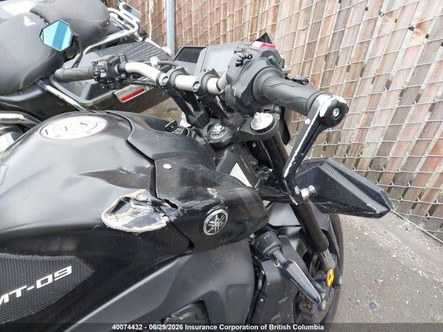 Yamaha MT09 2021 JYARN71N3MA000517 Image 15