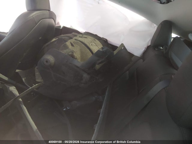 Tesla Model Y 2023 7SAYGDEE9PF771534 Image 8