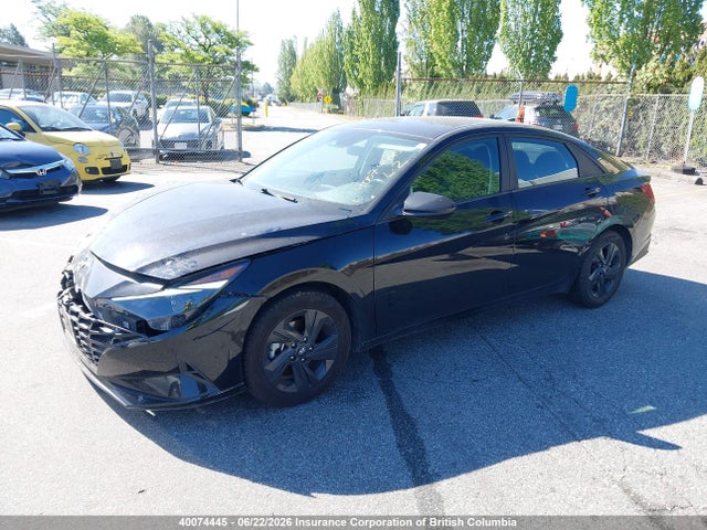 KMHLM4AG3NU357978 Hyundai ELANTRA SEL