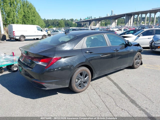 KMHLM4AG3NU357978 Hyundai ELANTRA SEL