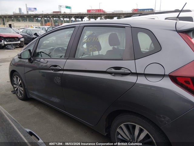 40071294 :رقم المزاد ، 3HGGK5H89GM108688 vin ، 2016 Honda Fit Ex/exl مزاد بيع