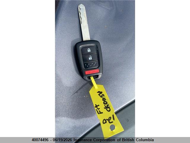 2015 Honda Fit მანქანა იყიდება აუქციონზე, vin: 3HGGK5H86FM111255, აუქციონის ნომერი: 40074496
