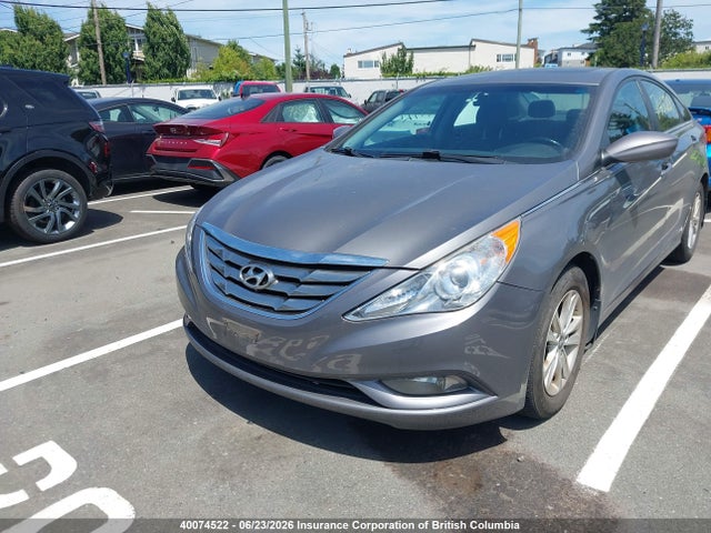 2012 Hyundai Sonata Gls მანქანა იყიდება აუქციონზე, vin: 5NPEB4AC3CH370317, აუქციონის ნომერი: 40074522