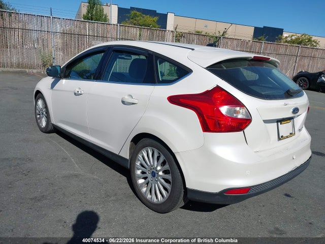 40074534 :رقم المزاد ، 1FAHP3N23CL459512 vin ، 2012 Ford Focus مزاد بيع