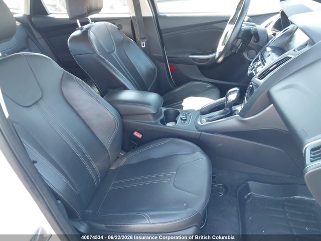 40074534 :رقم المزاد ، 1FAHP3N23CL459512 vin ، 2012 Ford Focus مزاد بيع