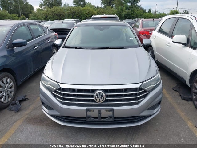 3VWE57BU4MM052117 Volkswagen JETTA SEL