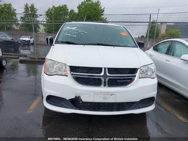 2C4RDGBG6FR611888 Dodge Grand Caravan Se