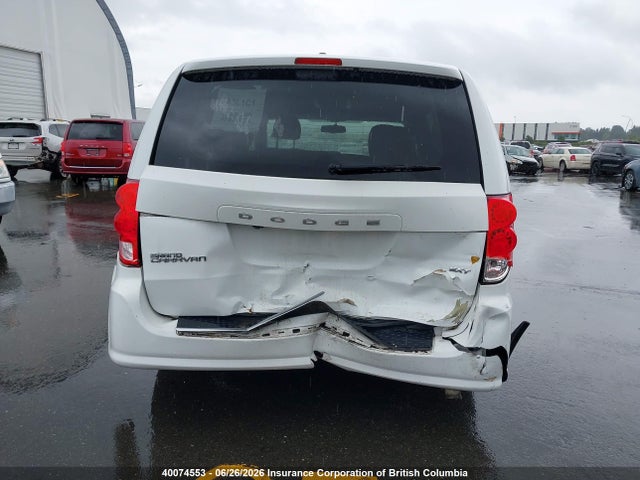 2C4RDGBG6FR611888 Dodge Grand Caravan Se