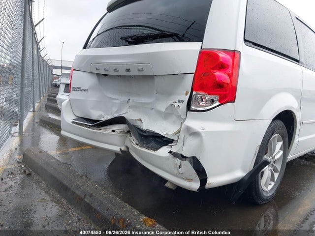 2C4RDGBG6FR611888 Dodge Grand Caravan Se