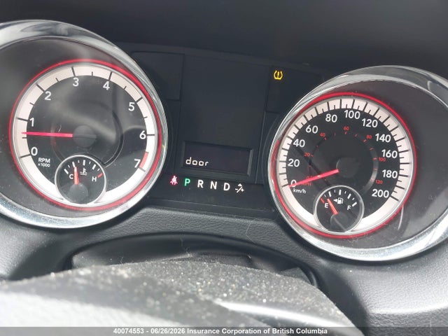 40074553 :رقم المزاد ، 2C4RDGBG6FR611888 vin ، 2015 Dodge Grand Caravan Se مزاد بيع