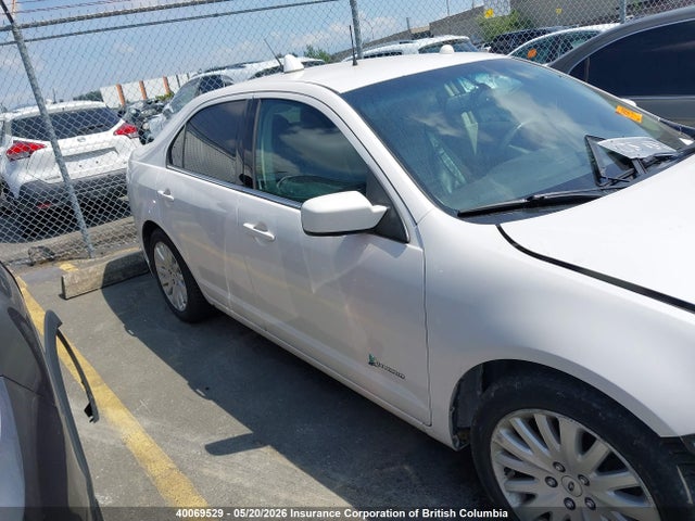 40069529 :رقم المزاد ، 3FADP0L31BR169407 vin ، 2011 Ford Fusion Hybrid مزاد بيع