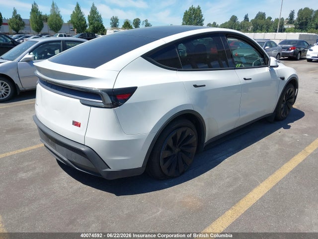 Tesla Model Y 2026 7SAYGDEE5TF322720 Image 4