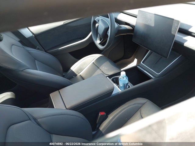 Tesla Model Y 2026 7SAYGDEE5TF322720 Image 5