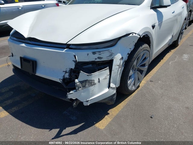 Tesla Model Y 2026 7SAYGDEE5TF322720 Image 6