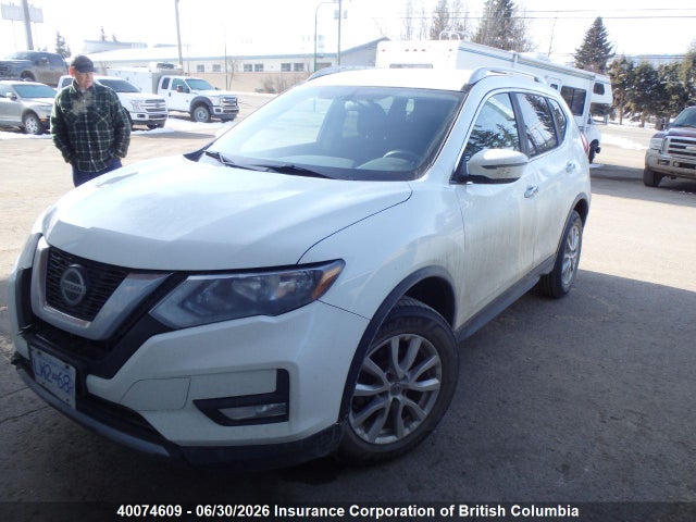 Nissan Rogue 2018 5N1AT2MV7JC707749 Image 2