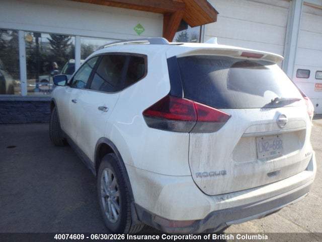 Nissan Rogue 2018 5N1AT2MV7JC707749 Image 3