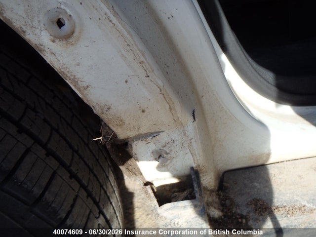 Nissan Rogue 2018 5N1AT2MV7JC707749 Image 9