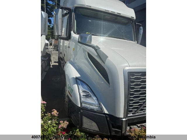 Volvo Vn L 2020 4V4NC9EH2LN241943 Image 2