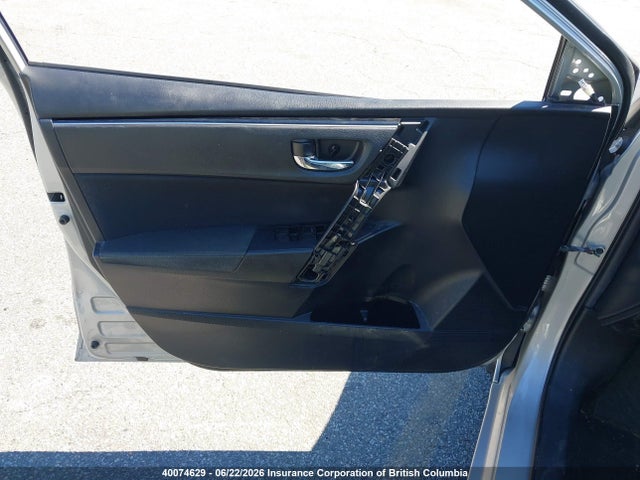 2T1BURHE4HC883927 Toyota COROLLA LE