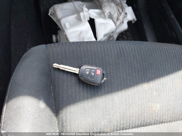 40074634 :رقم المزاد ، 2T3BFREV9JW844504 vin ، 2018 Toyota Rav4 مزاد بيع