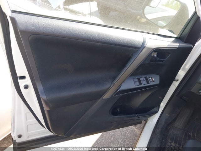 40074634 :رقم المزاد ، 2T3BFREV9JW844504 vin ، 2018 Toyota Rav4 مزاد بيع