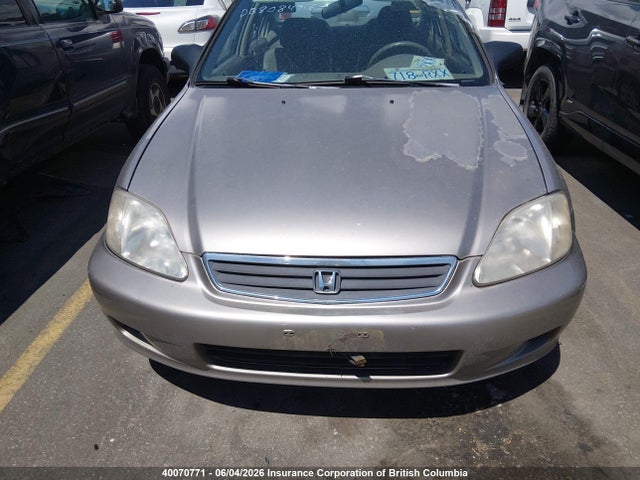 2000 Honda Civic Se მანქანა იყიდება აუქციონზე, vin: 2HGEJ6615YH935271, აუქციონის ნომერი: 40070771