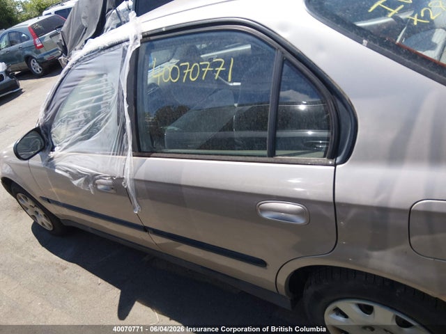 2000 Honda Civic Se მანქანა იყიდება აუქციონზე, vin: 2HGEJ6615YH935271, აუქციონის ნომერი: 40070771