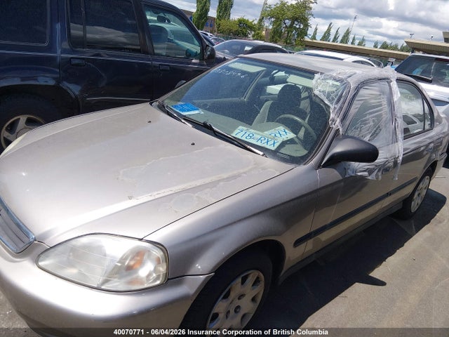2000 Honda Civic Se მანქანა იყიდება აუქციონზე, vin: 2HGEJ6615YH935271, აუქციონის ნომერი: 40070771