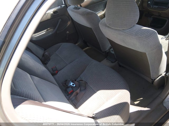 2000 Honda Civic Se მანქანა იყიდება აუქციონზე, vin: 2HGEJ6615YH935271, აუქციონის ნომერი: 40070771