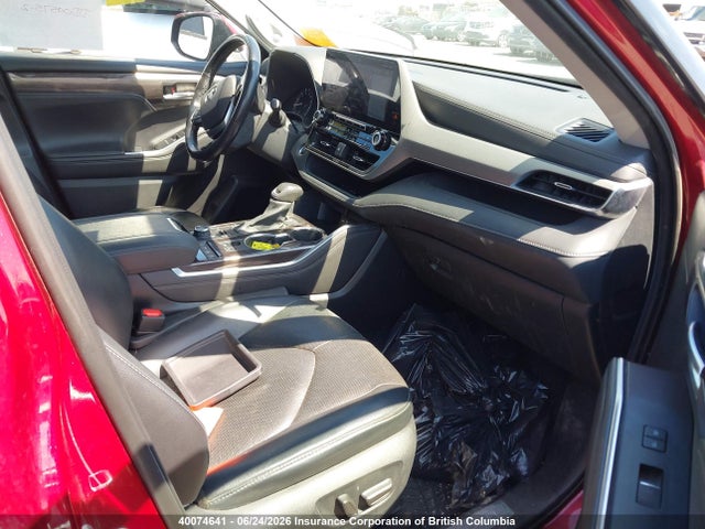 2021 Toyota Highlander Platinum მანქანა იყიდება აუქციონზე, vin: 5TDFZRBH0MS128281, აუქციონის ნომერი: 40074641