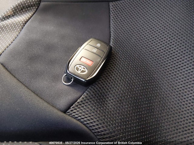 Aukcja sprzedaży 2024 Toyota Corolla Cross Le, vin: 7MUCAABGXRV100133, numer aukcji: 40070535