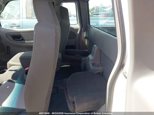 40074648 :رقم المزاد ، 1FTYR44UX6PA87256 vin ، 2006 Ford Ranger Super Cab مزاد بيع