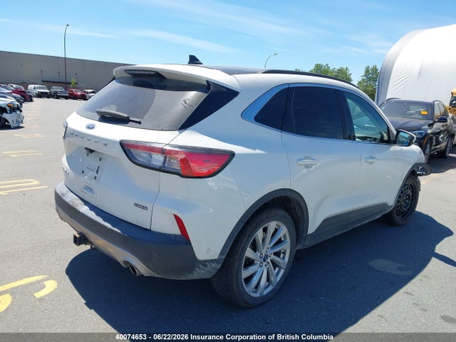 40074653 :رقم المزاد ، 1FMCU9DZXNUA40421 vin ، 2022 Ford Escape Titanium Hybrid مزاد بيع