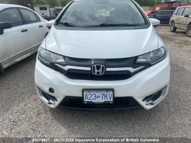 2015 Honda Fit მანქანა იყიდება აუქციონზე, vin: 3HGGK5H85FM105527, აუქციონის ნომერი: 40074657