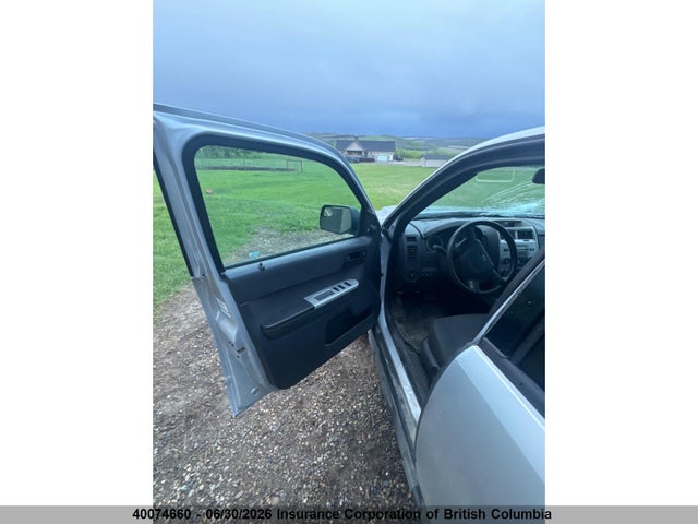 2010 Ford Escape Xlt მანქანა იყიდება აუქციონზე, vin: 1FMCU9DG4AKC74185, აუქციონის ნომერი: 40074660