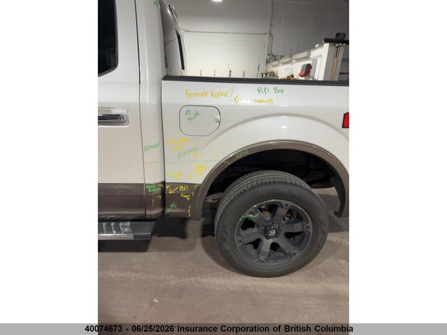 40074673 :رقم المزاد ، 1FTFW1E11JFD71991 vin ، 2018 Ford F150 مزاد بيع