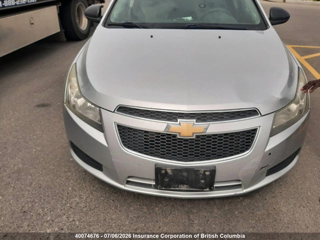 40074676 :رقم المزاد ، 1G1PC5SH8C7338322 vin ، 2012 Chevrolet Cruze مزاد بيع