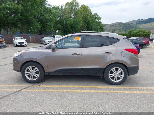 40072214 :رقم المزاد ، KM8JUCAC2AU027807 vin ، 2010 Hyundai Tucson Gls/limited مزاد بيع